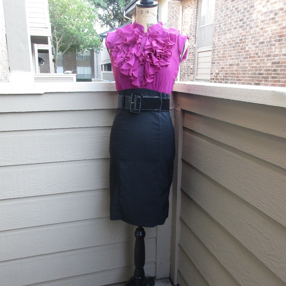 1336 Snap Pink & black ruffle front dress Sz S - Picture 2 of 7